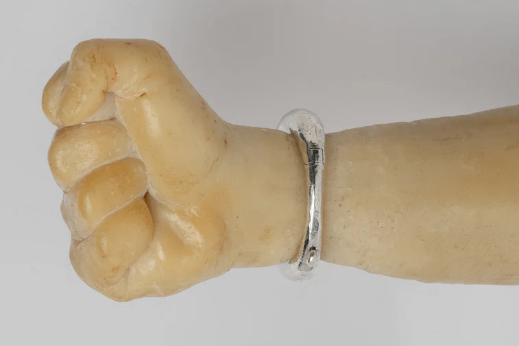 Thin Roman Bracelet
