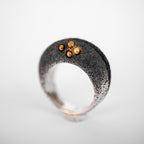 Anillo fino bolitas oro 4