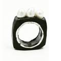 Three Pearls Ring